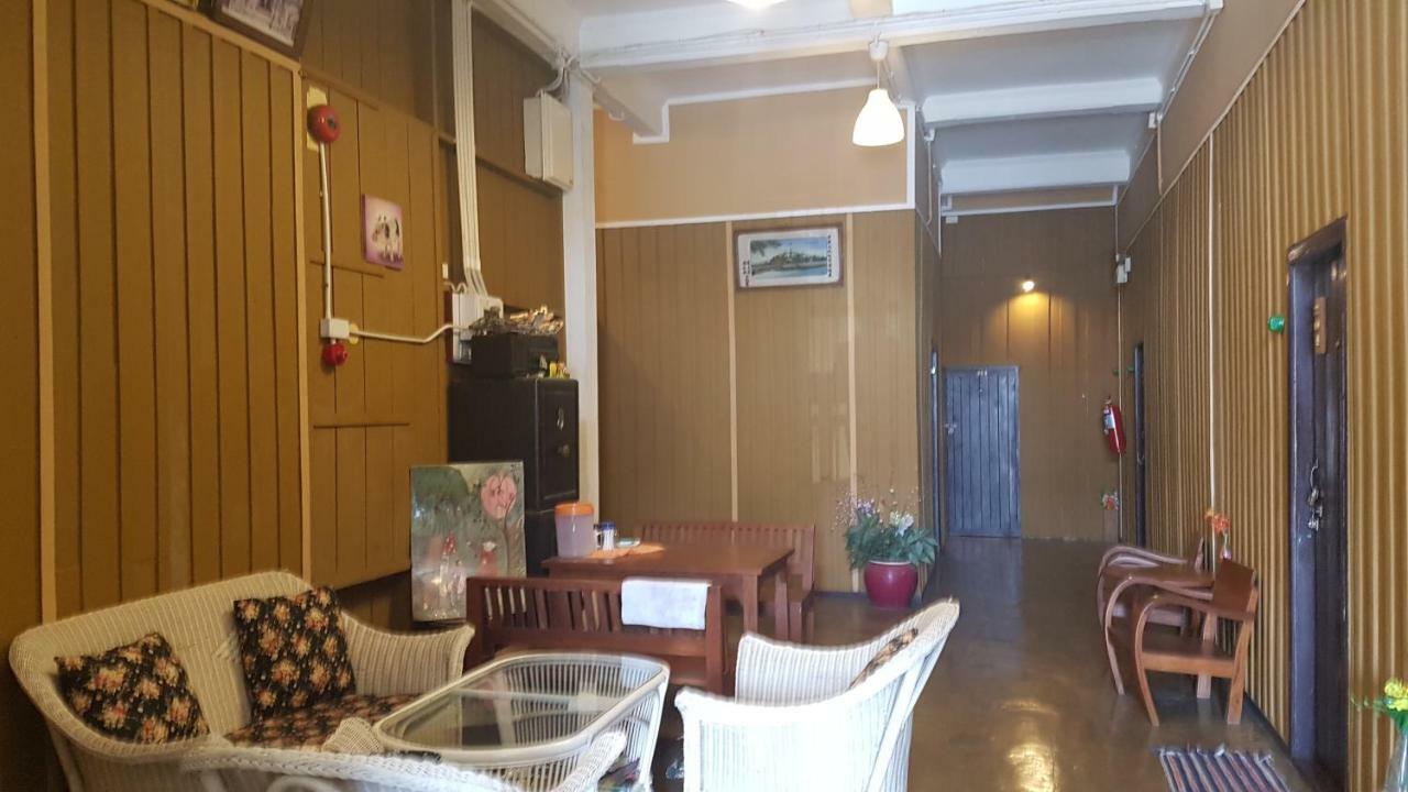 The Midtown Hotel And Cafe Trang Exterior foto